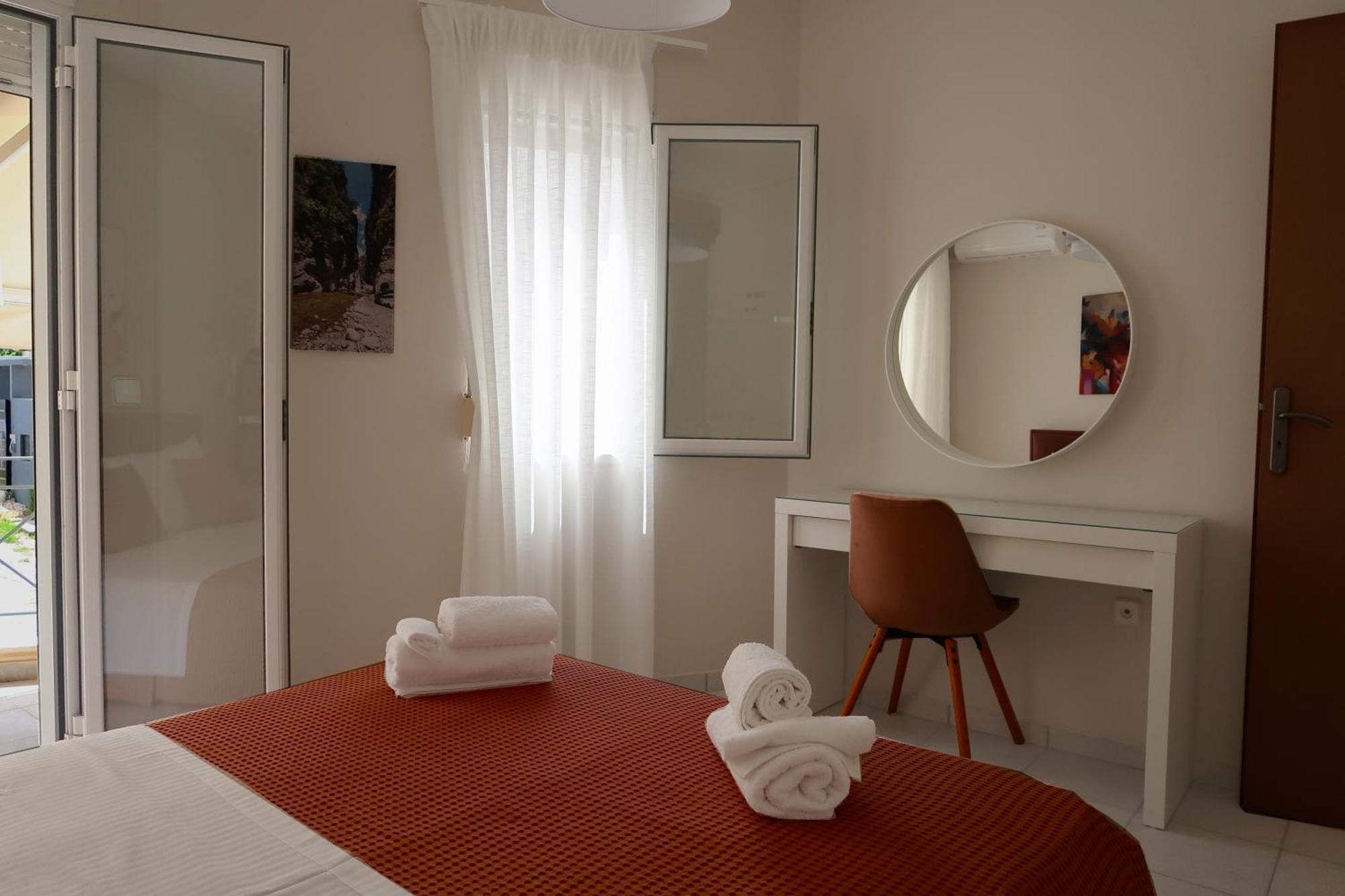 Sunbeam Retreat Chania (Crete)
